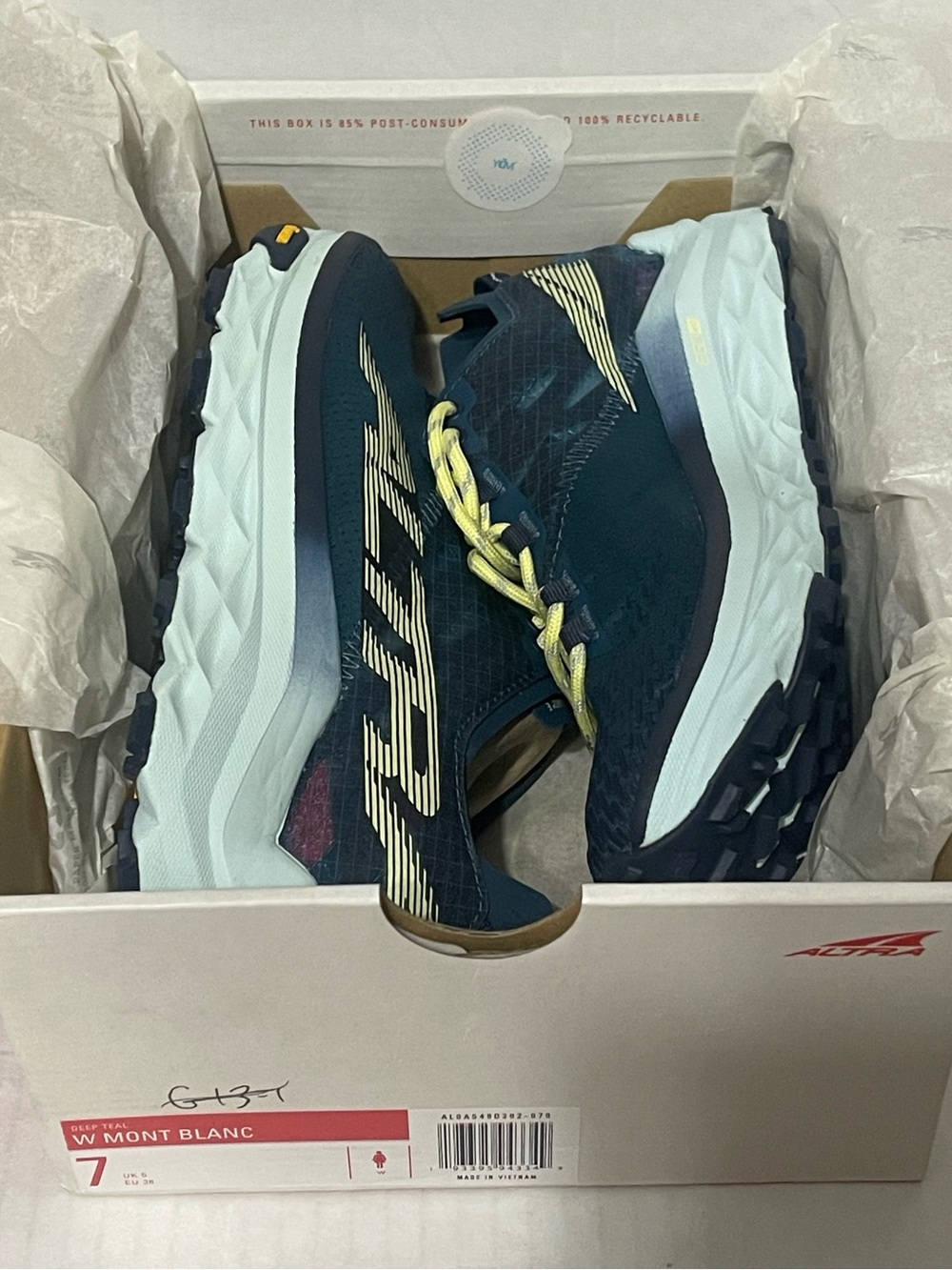 Altra Mont Blanc - Women’s 7 - Deep Teal - NIB